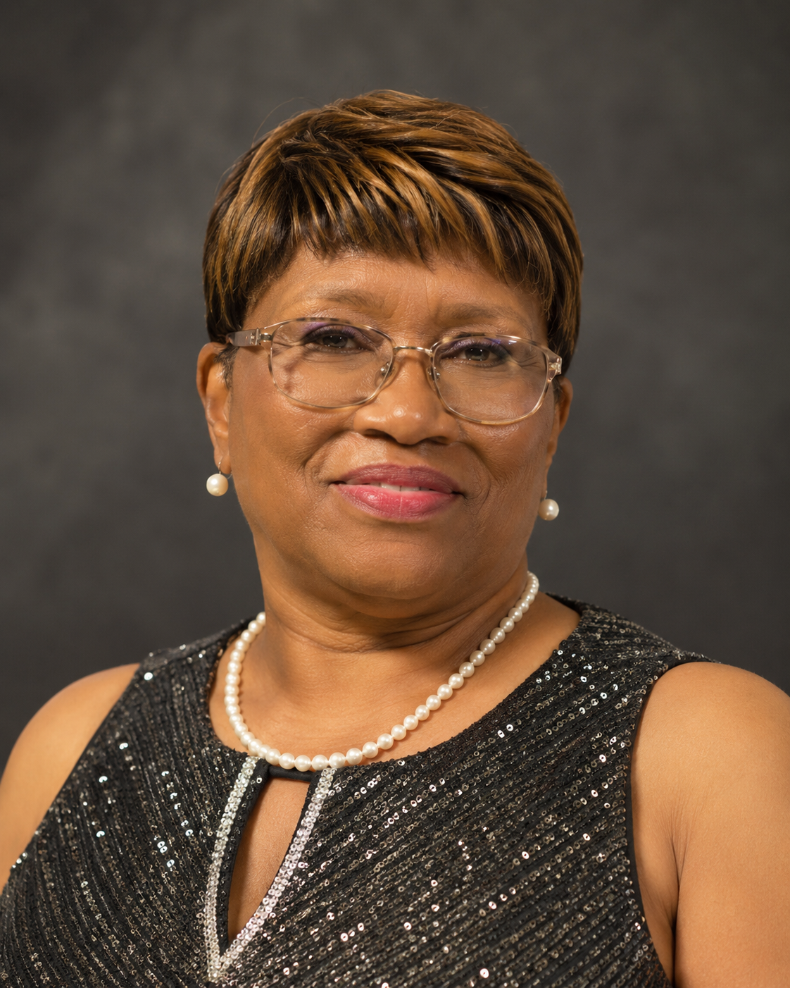 Dr. Mia Garcia